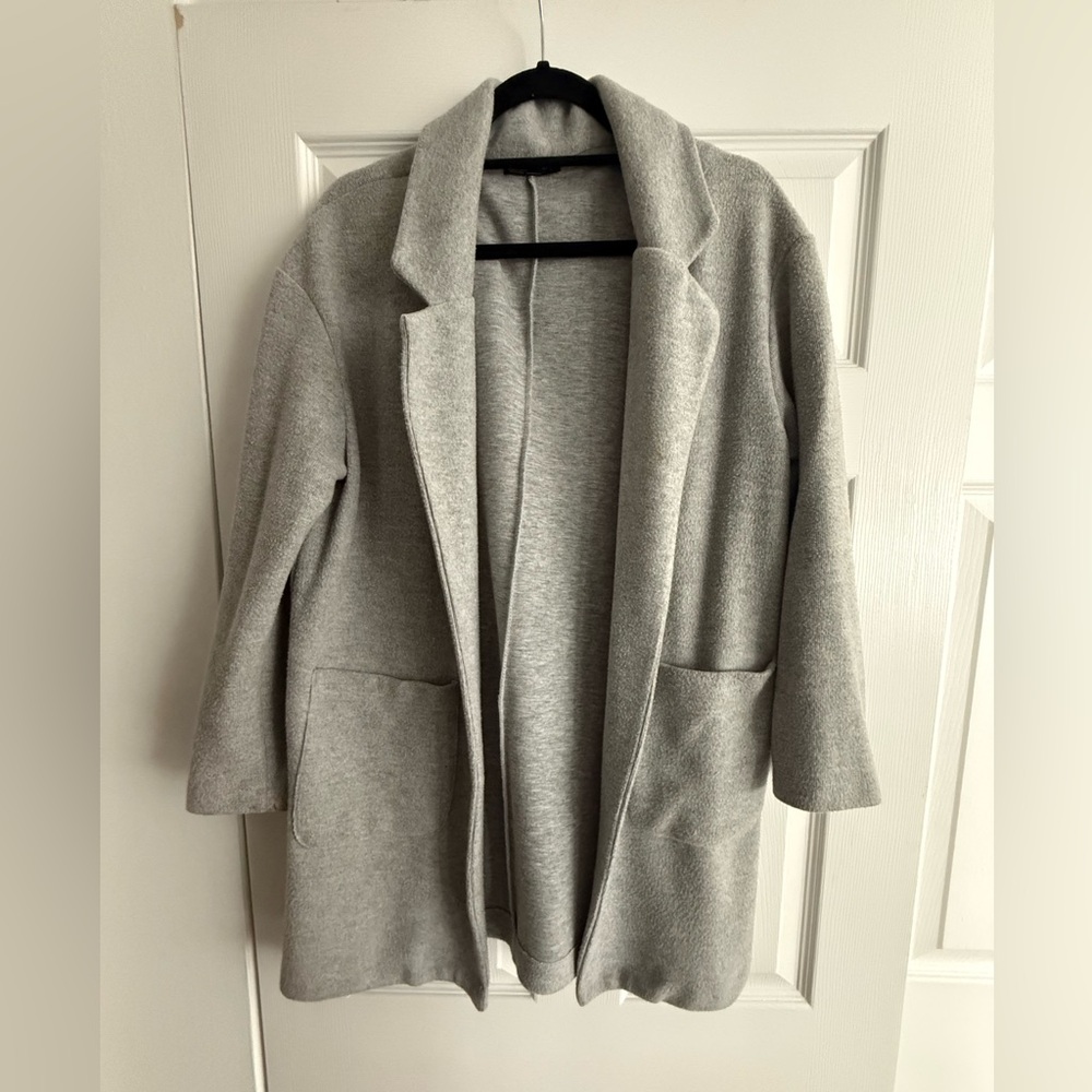 Zara Gray Sweater Jacket (shacket)